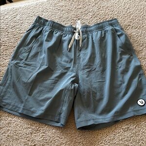 Vuori Athletic Shorts in Blue